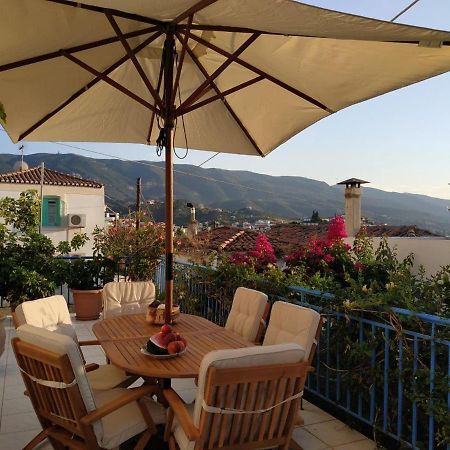Aquarella-Stylish Veranda Apartment In Centre Of Poros Town Esterno foto