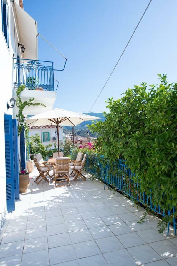 Aquarella-Stylish Veranda Apartment In Centre Of Poros Town Esterno foto