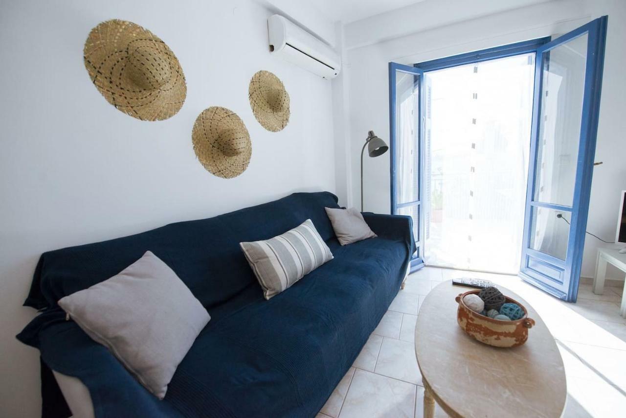 Aquarella-Stylish Veranda Apartment In Centre Of Poros Town Esterno foto