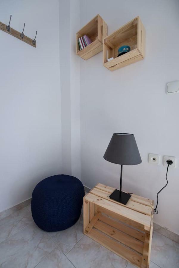 Aquarella-Stylish Veranda Apartment In Centre Of Poros Town Esterno foto