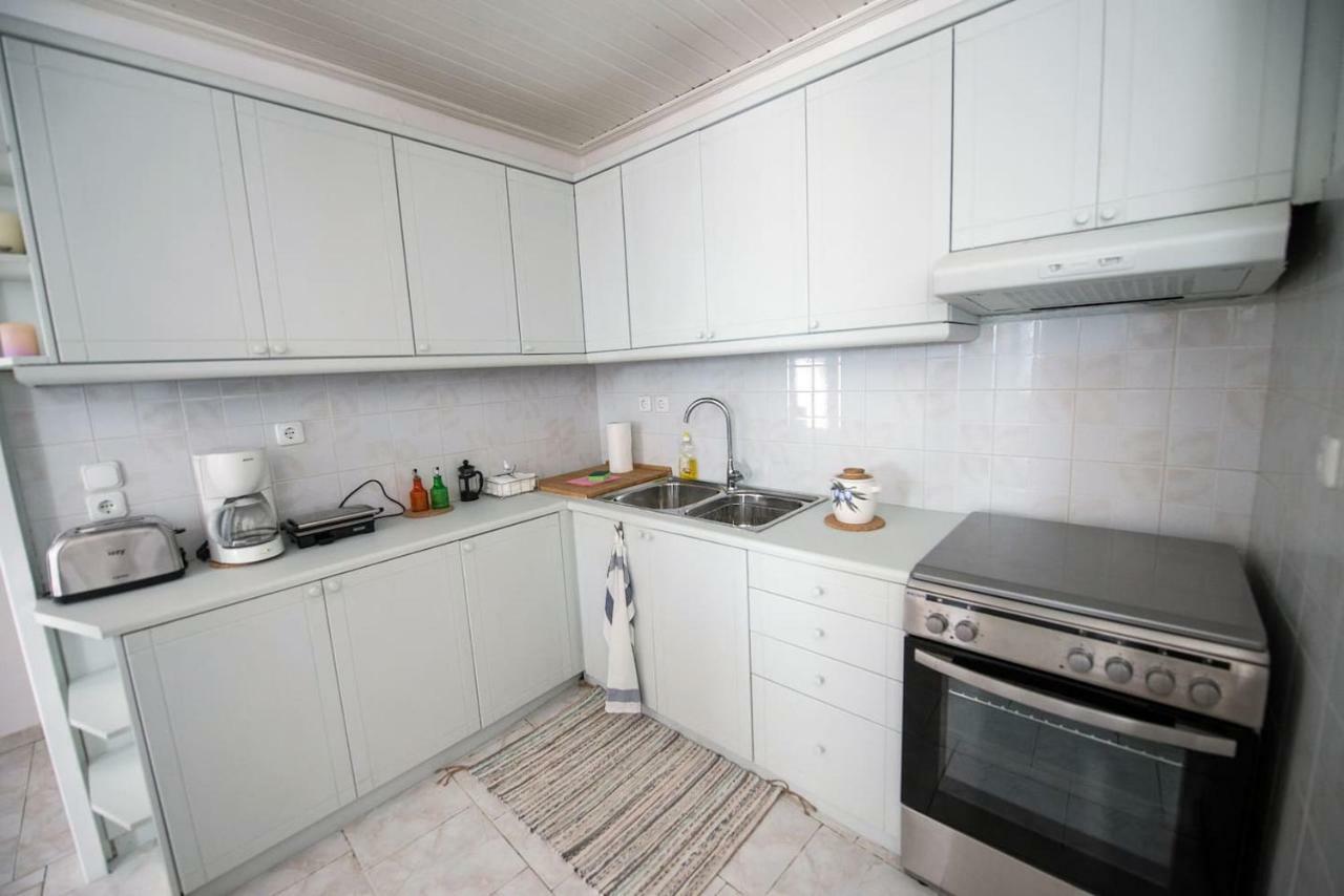 Aquarella-Stylish Veranda Apartment In Centre Of Poros Town Esterno foto