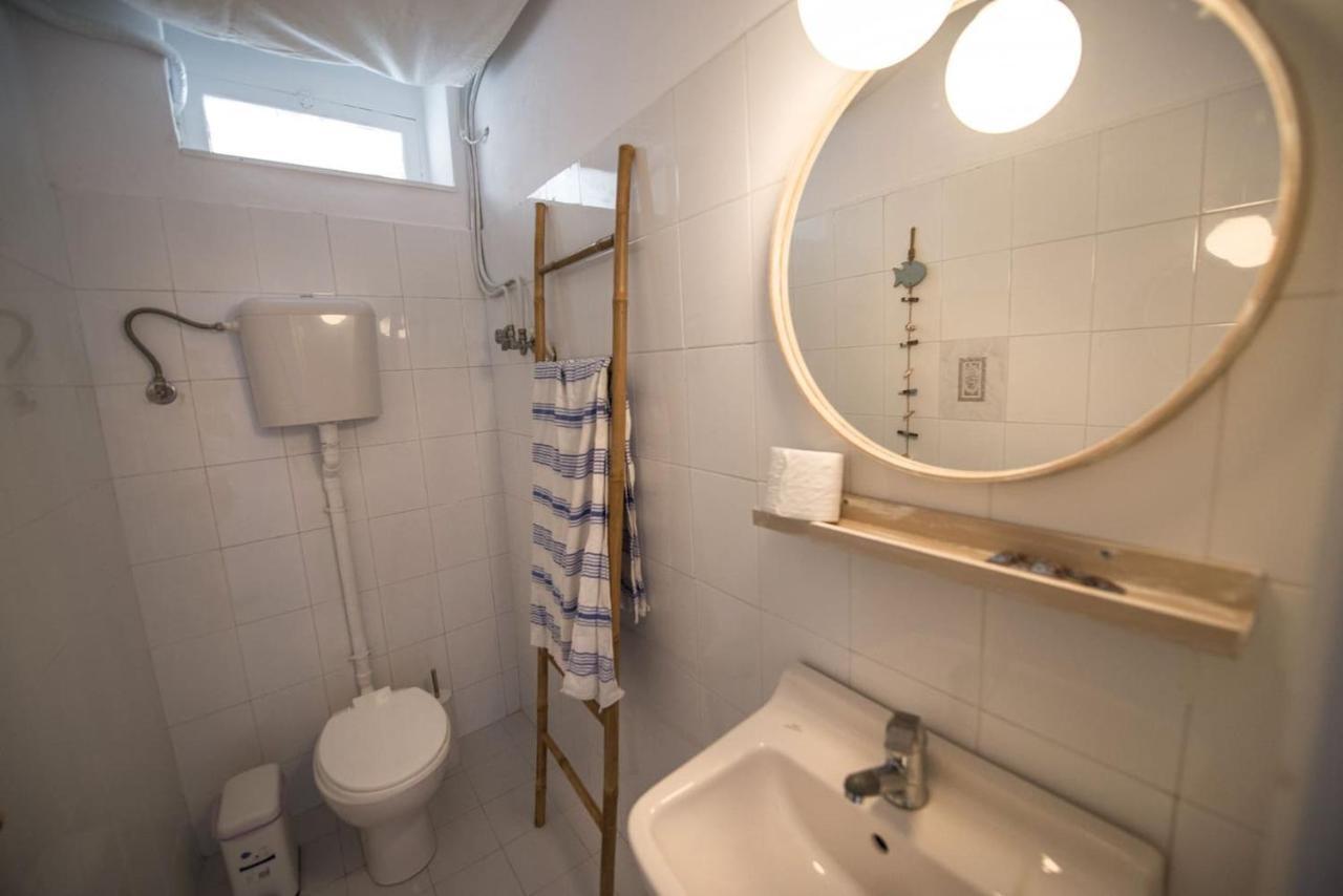 Aquarella-Stylish Veranda Apartment In Centre Of Poros Town Esterno foto