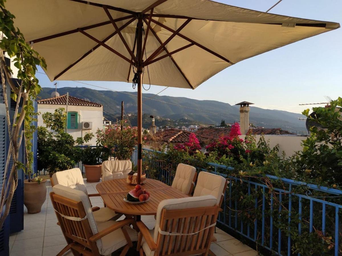 Aquarella-Stylish Veranda Apartment In Centre Of Poros Town Esterno foto
